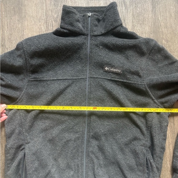 Columbia Charcoal Fleece Jacket - Picture 4 of 6